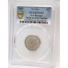 NEW ZEALAND 1987 . TWO 2 CENTS COIN . MINT ERROR . STRUCK ON CuNi PLANCHET